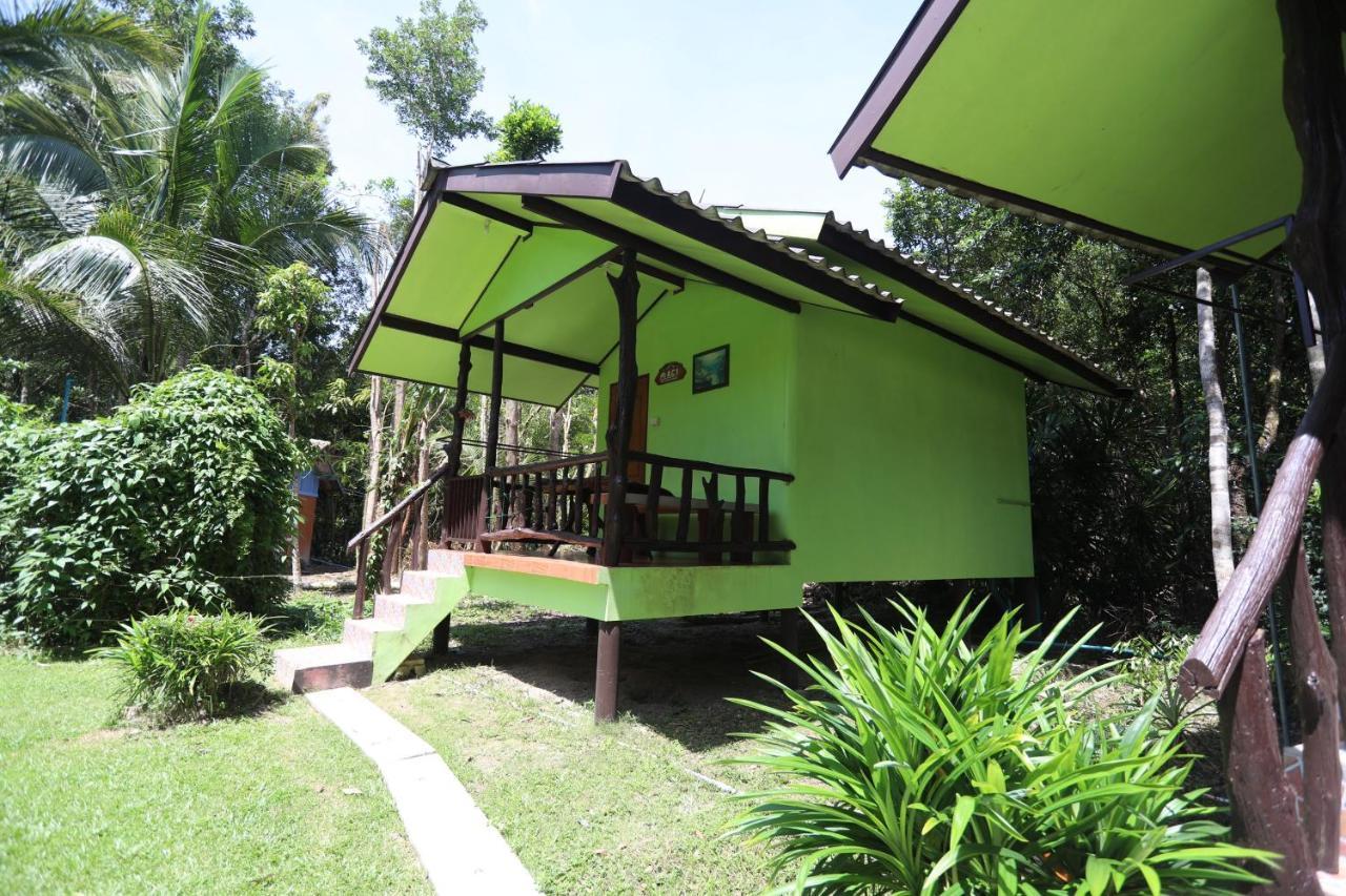 Mata Guesthouse Ko Kut Exterior foto